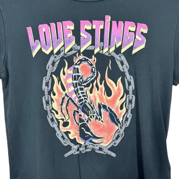 Daydreamer Love Stings Shrunken Tee Small Black Scorpion Graphic Retro Boho New - Picture 3 of 7